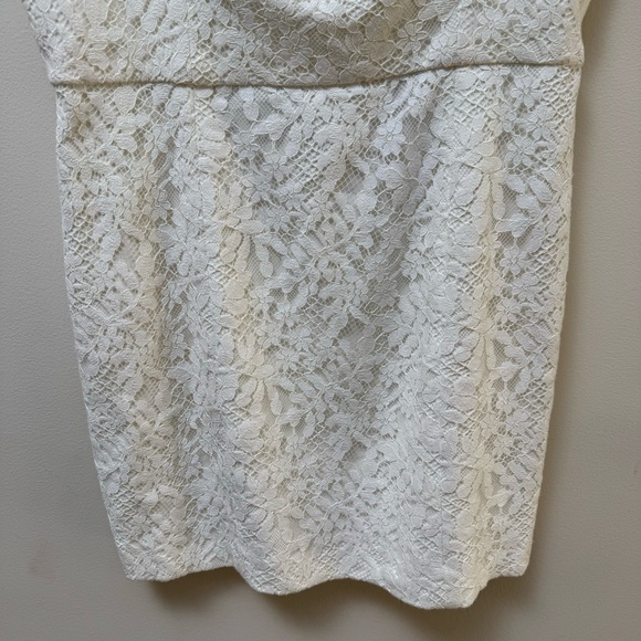 Bardot NWT Lace Dress - Picture 4 of 9